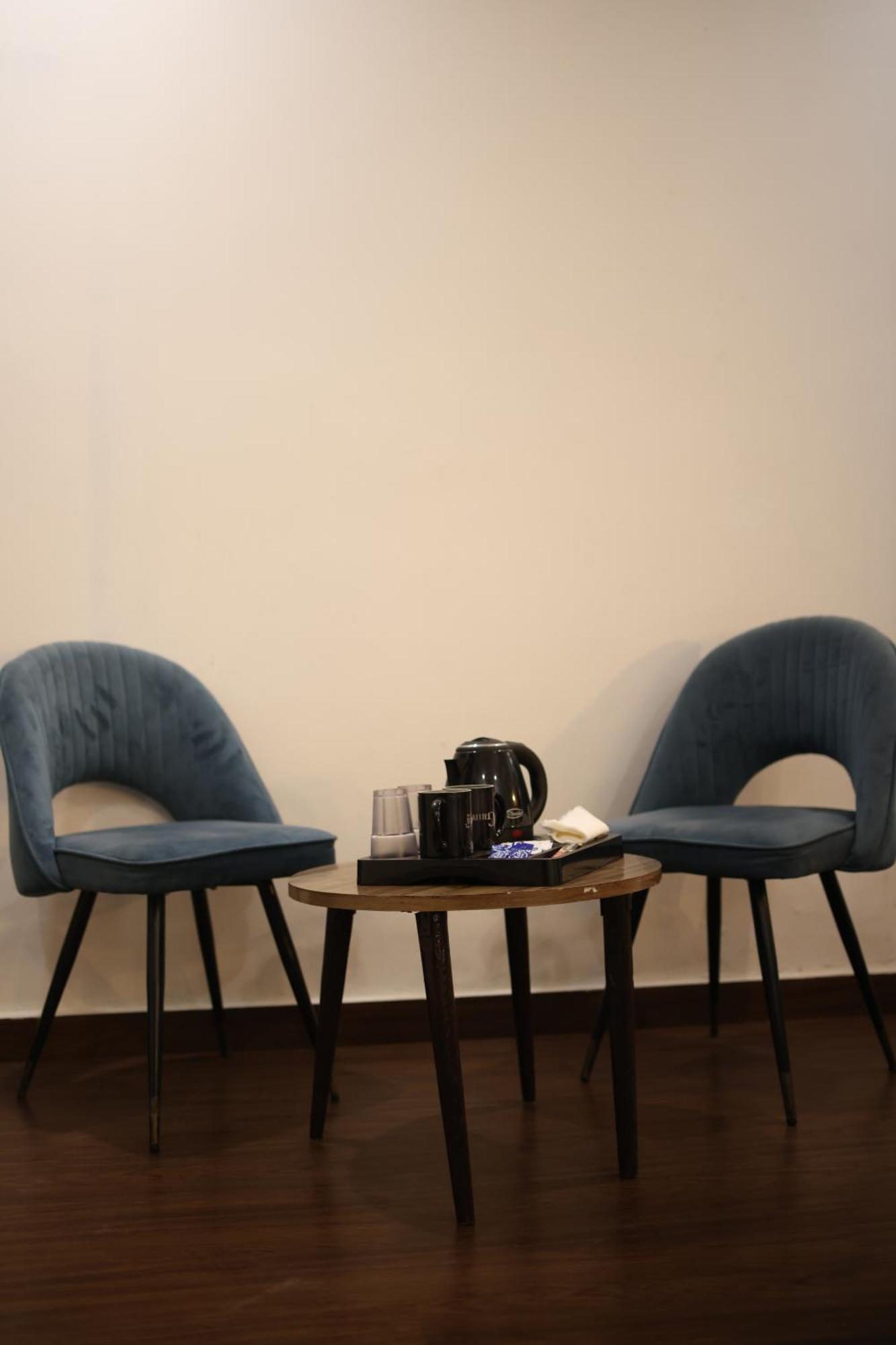 Gallivanto Inn - Rohini デリー エクステリア 写真